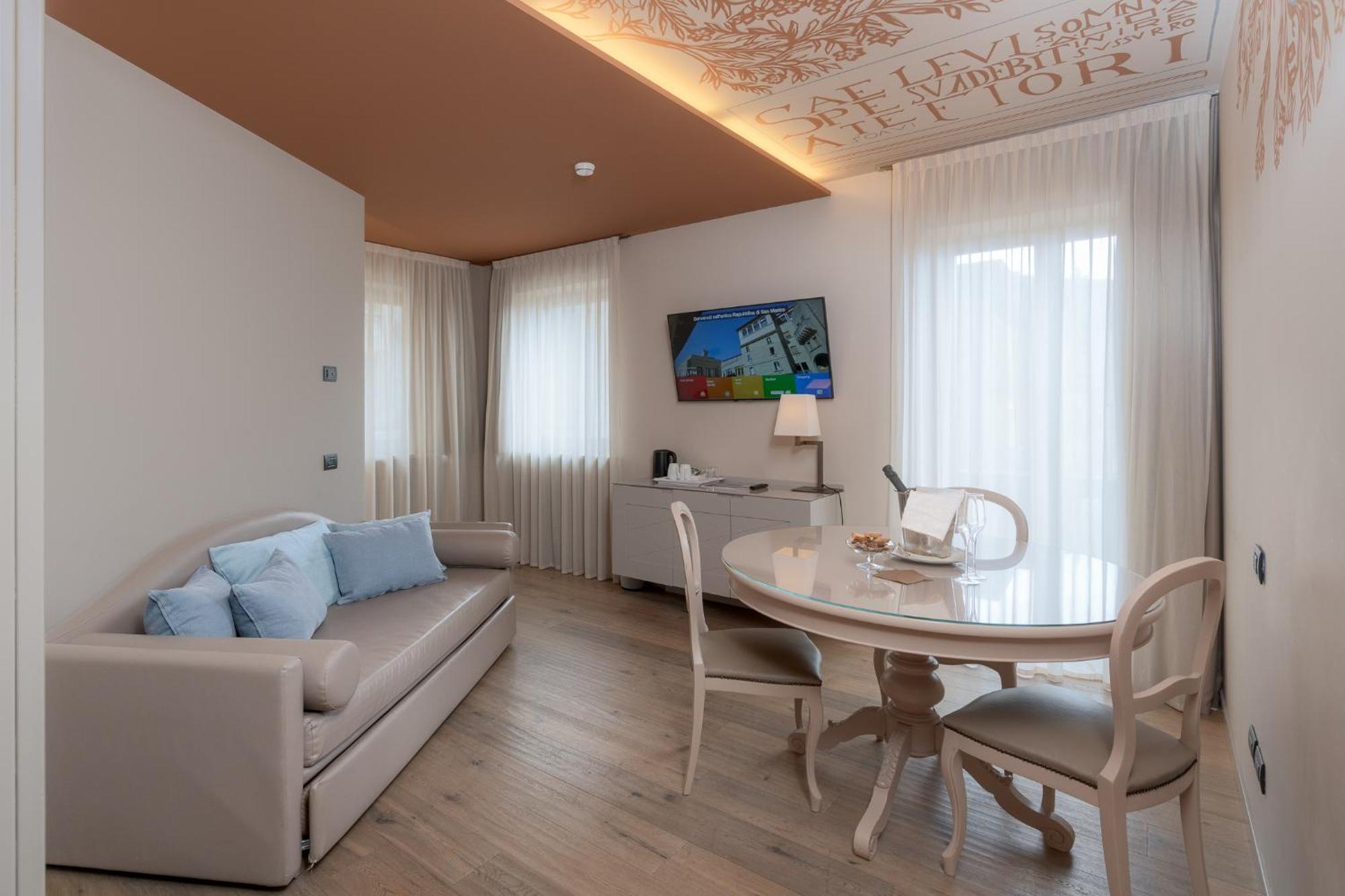 Titano Suites سان مارينو المظهر الخارجي الصورة